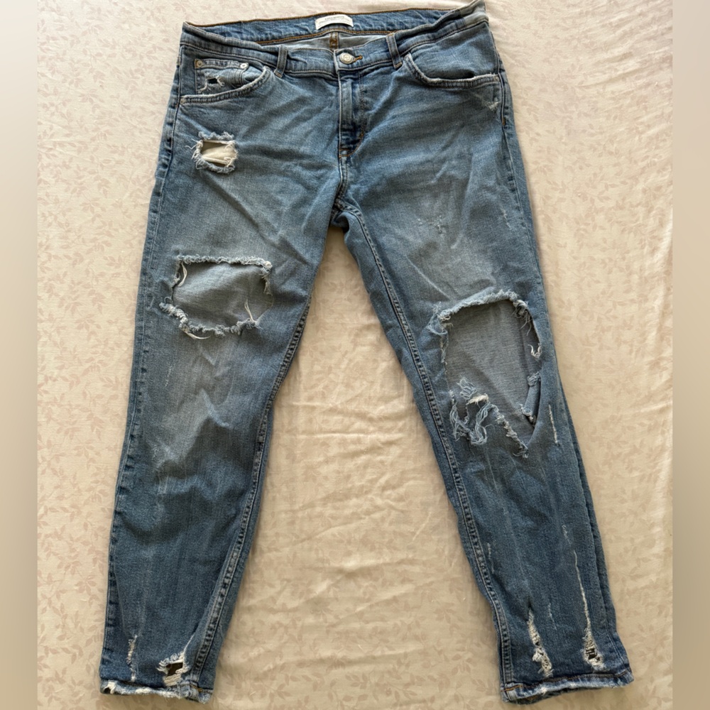 Zara Distressed Low-Rise Jeans